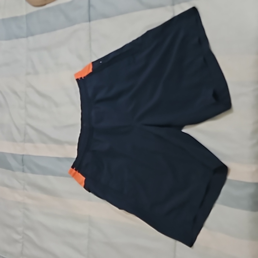 Birddogs Shorts (Medium)